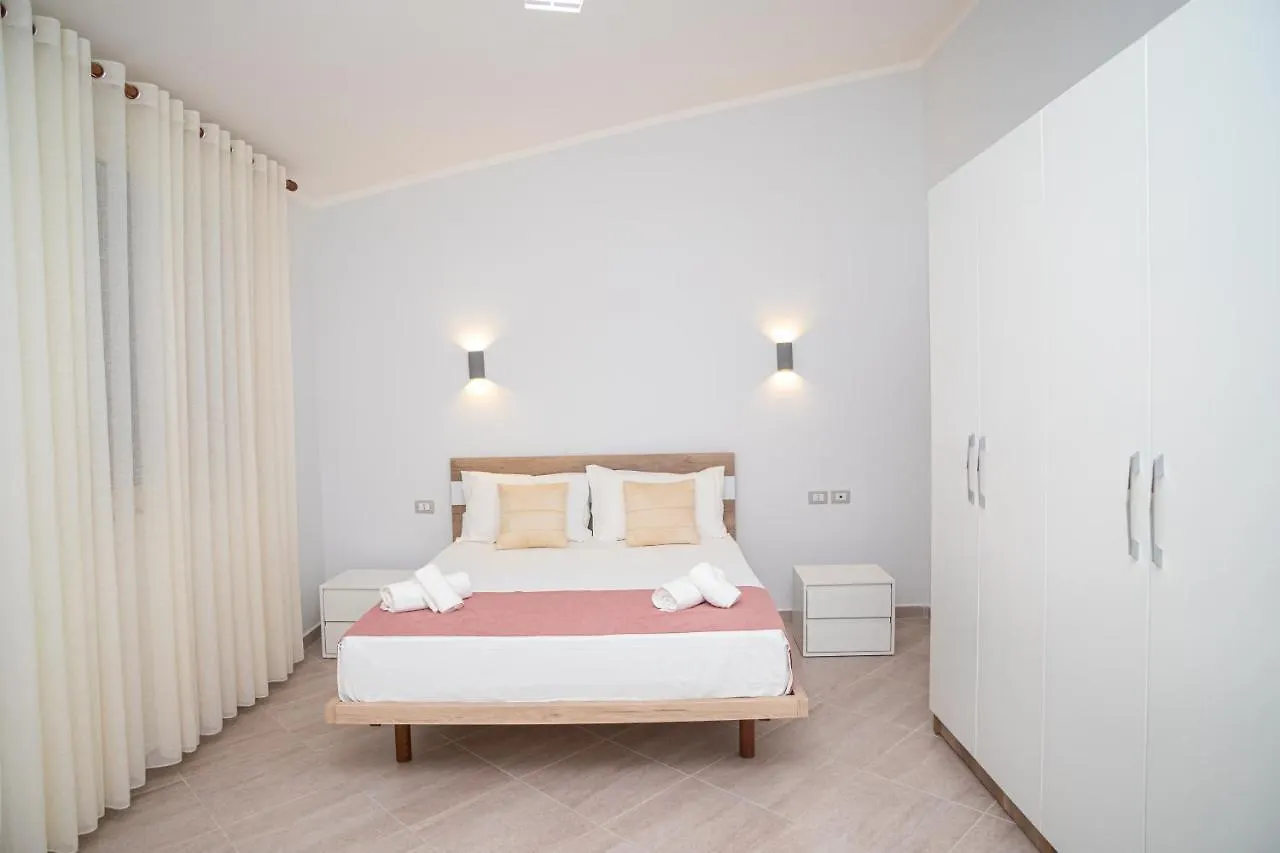 Villa Pulo Tragjas